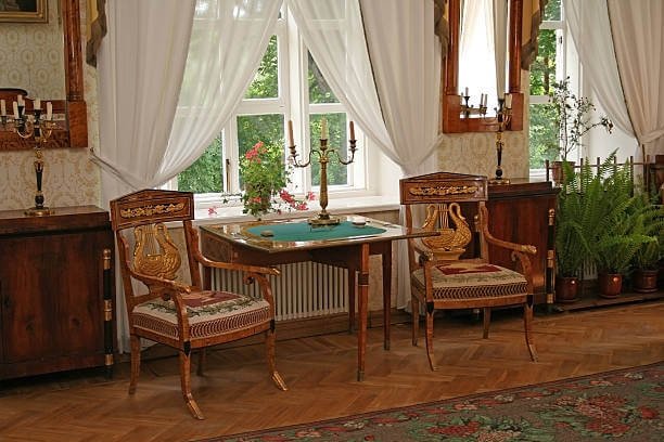 Estate liquidator, estate buyers in Dilworth North Carolina. Updated 2025